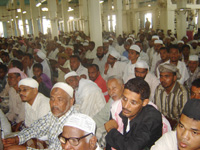 جانب من الحضور في عقد النكاح